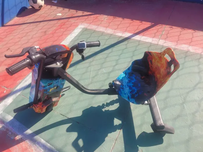 TRICICLO ELÉTRICO DRIFT 350W +NF