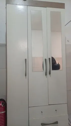 Guarda roupa de 3 portas