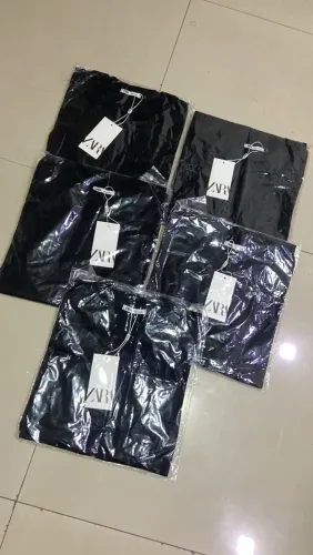 Camiseta Zara
