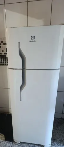 Geladeira Electrolux