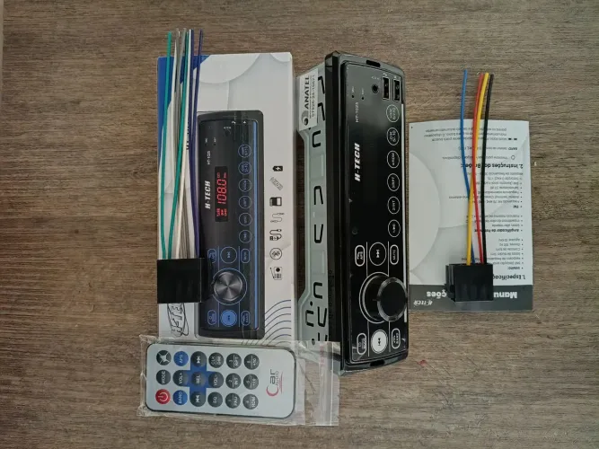 Rádio Bluetooth 2 USB Carrega Celular Controle