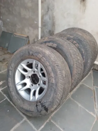 Roda Land Riover Defender aro 16