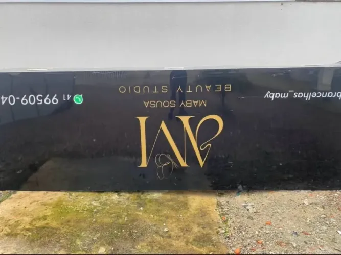 Vendo Estrutura Metálica para Placa Comercial / Fachada