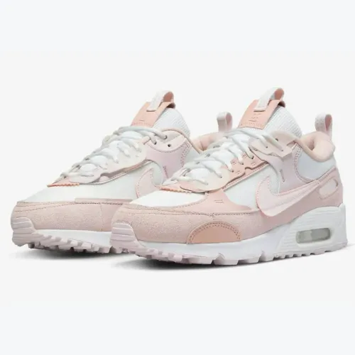 Nike 38 DM9922-104