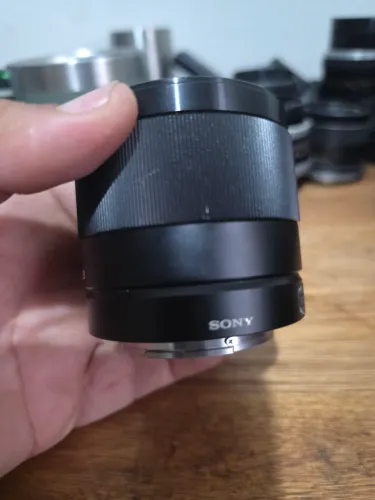 Lente Sony 28mm f2 fullframe também para apsc