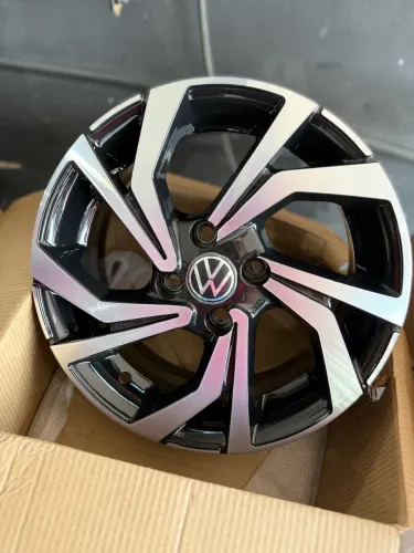 Jogo de rodas 15 venetto 4x100 Volkswagen 