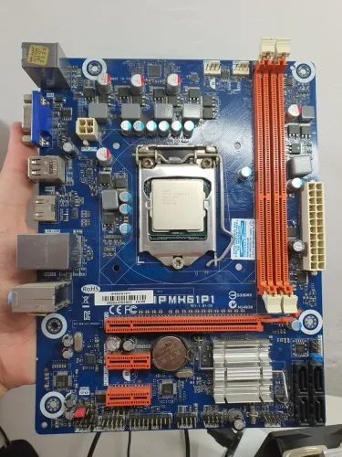 Kit Pentium + Placa mãe H61 