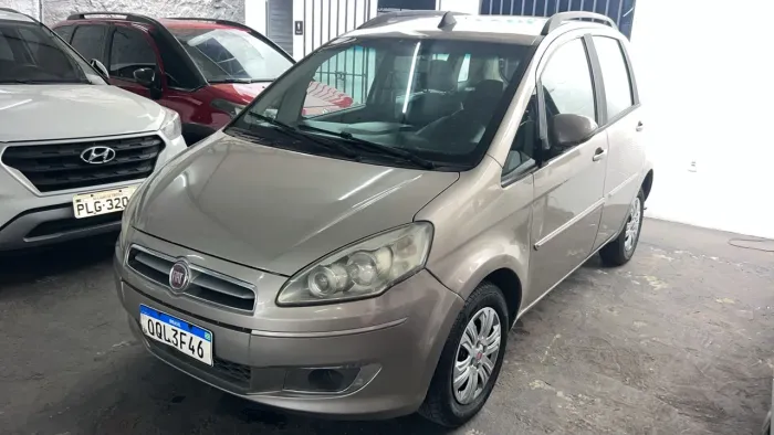 Fiat Idea Attractive 1.4 Fire Flex 8V 5P 2014