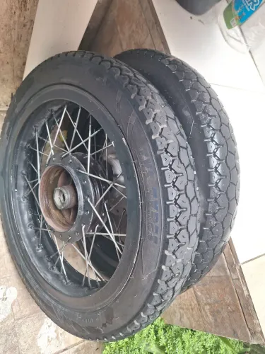 Par de aro 17 vipal completo com pneus