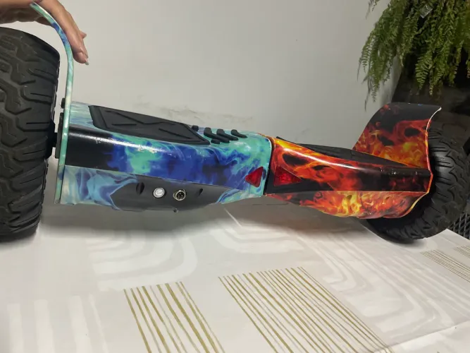 Vende se Hoverboard elétrico fogo e gelo