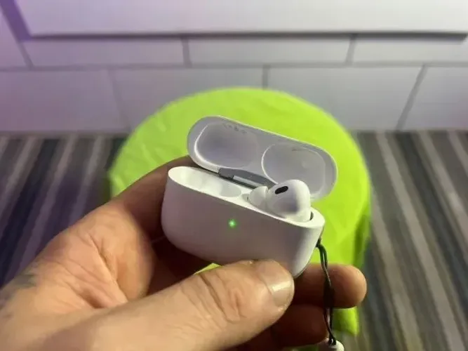 AirPods Pro 2ª Geração Original - Fone Direito + Estojo de Recarga