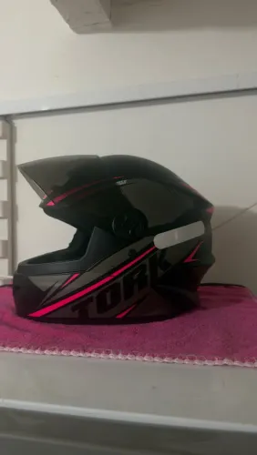 Capacete tork feminino