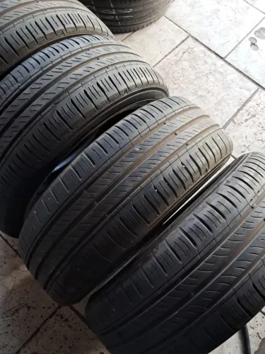 JOGO DE PNEUS DUNLOP 185/55/16 (..SEM DEFEITO..)