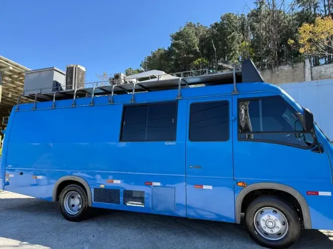 Microonibus VOLARE V8 2012 - Perfeito para Motorhome/UM/food truck