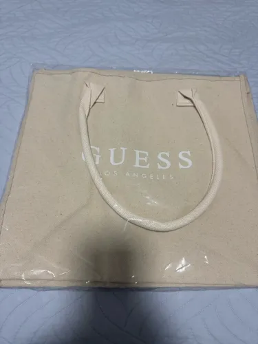 Linda bolsa Nova Guess comprada em Miami