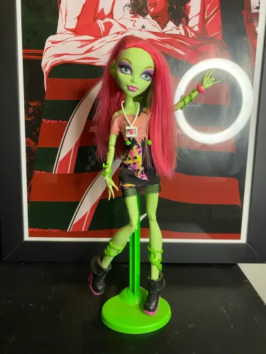 Boneca Monster High Venus Mcflytrap