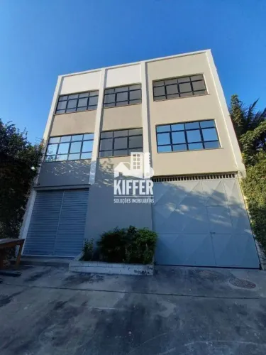 Prédio Comercial com Galpão à Venda no Engenho Novo | 700m²
