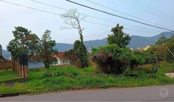 Terreno com 370m² no João Paulo em Florianópolis