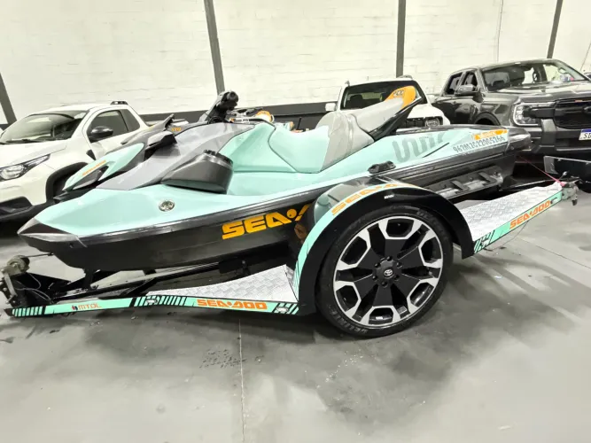 Jet ski wake 170 2022