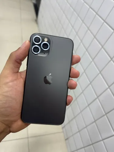 iPhone 11 Pro excelente conservação e único dono.