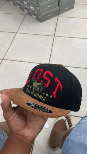 Boné Lost Califórnia 