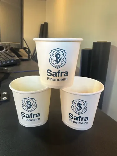 Copo de papel personalizado