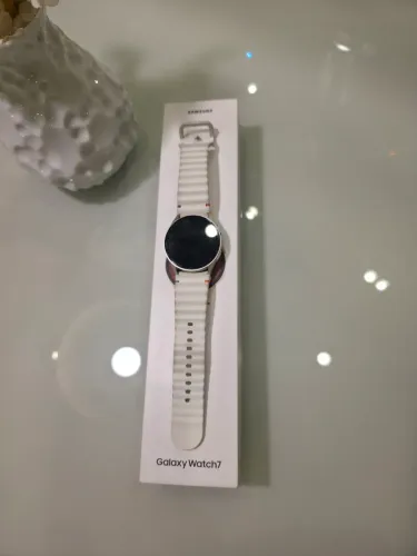 Watch 7 40mm creme