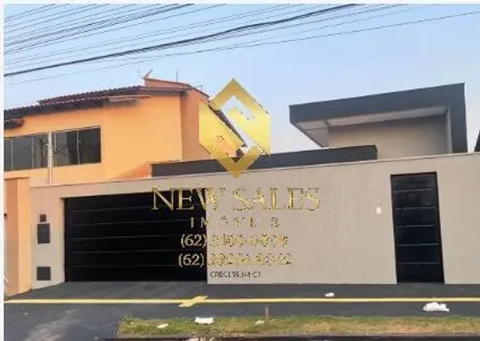 Casa à Venda no Jardim Ipê Humaitá: Conforto e Localização Privilegiada!