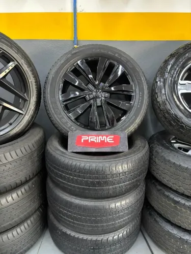 Jogo de rodas aro 20 originais Amarok + Pneus Bridgestone Dueller 255/50R20