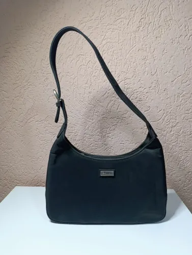 Bolsa marca Chenson tamanho pequena 