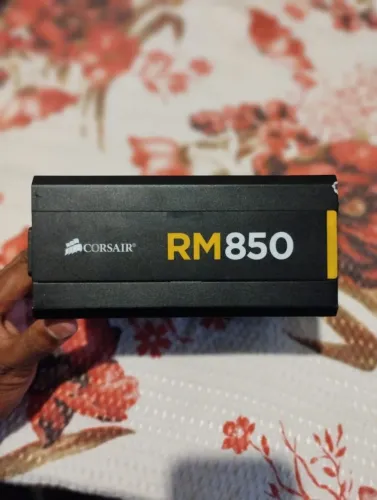 Fonte Corsair RM850 Modular 850W COM DEFEITO Sem Cabos