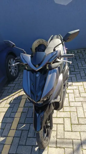 Moto neo 125