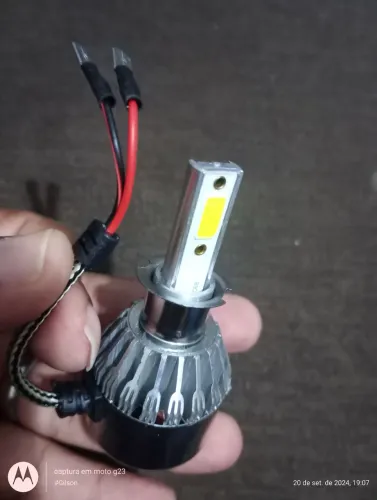 LÂMPADA DE LED C6 H4