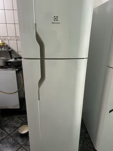 Geladeira Electrolux DC44