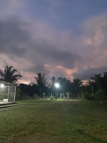 Chácara com campo de futebol