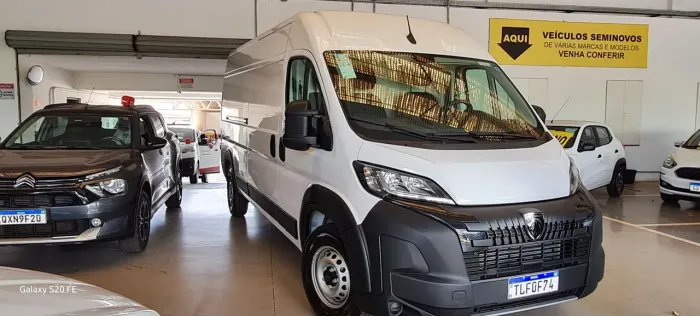 Peugeot Boxer Furgão 2.2 Turbo Diesel 2026