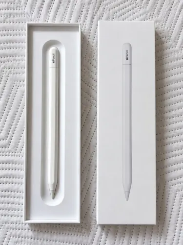 Apple Pencil Original USB-C Branca com Caixa