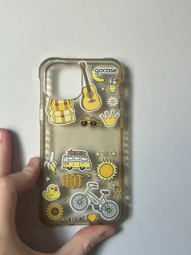 capinha iphone 13 mini gocase transparente com coisas amarelas