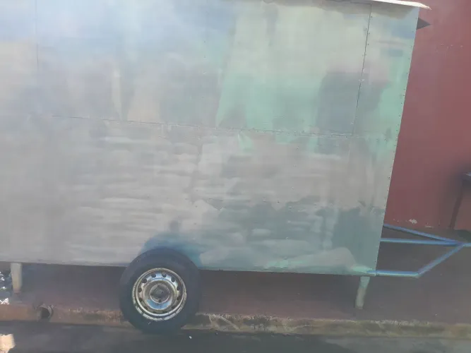 Trailer usado
