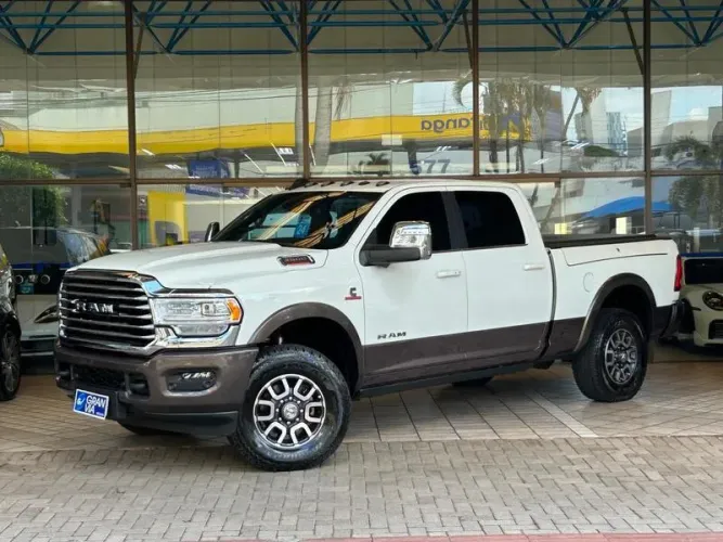 Ram 3500 Limited Longhorn 6.7 TB CD Diesel 2024
