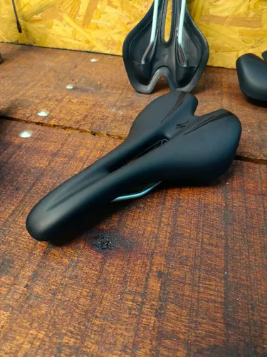 Selim Specialized Toupe Sport Novo 143mm