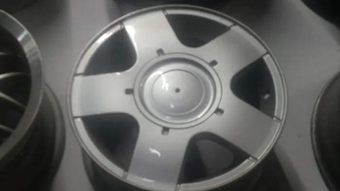 Roda aro 15 VW Golf GTI Prata original 5X100 Jogo novo