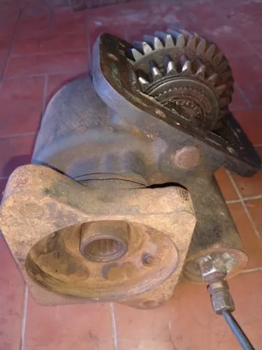Tomada de força caminhão 710