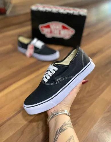 Volta as Aulas com a GV!! Vans Authentic/era vn