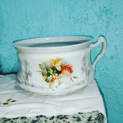 Urinol ou penico em porcelana J&G Meakin Hanley England