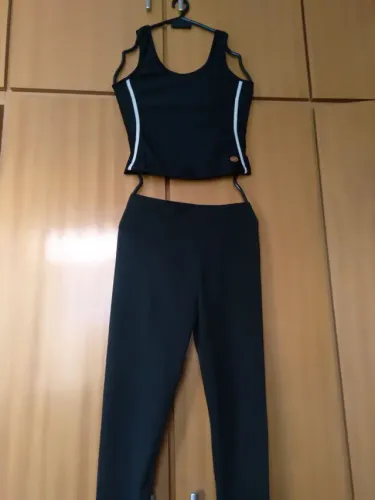 PROMOÇÃO DE ROUPAS DE ACADEMIA