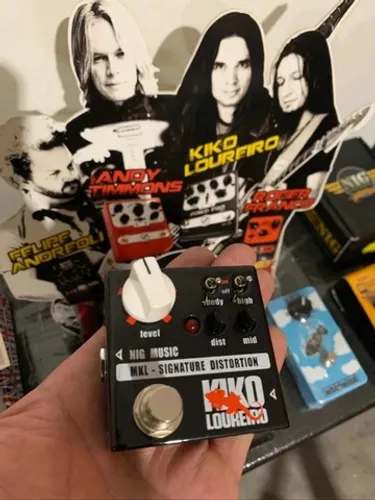 Pedal de overdrive/distorção nig mkl kiko loureiro