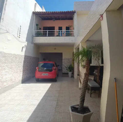 Casa no Bairro Aeroporto