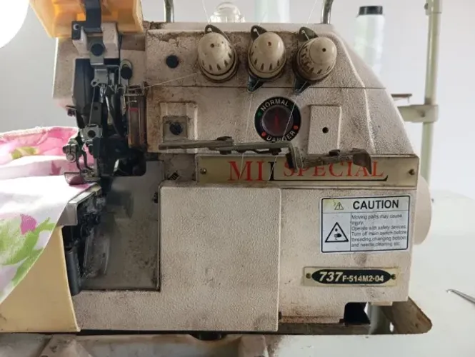 Vendo Máquina de costura Overloque MIL SPECIAL - Usada e funcionando bem