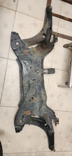 Quadro de suspensão dianteira oltilander Gt ano 2016